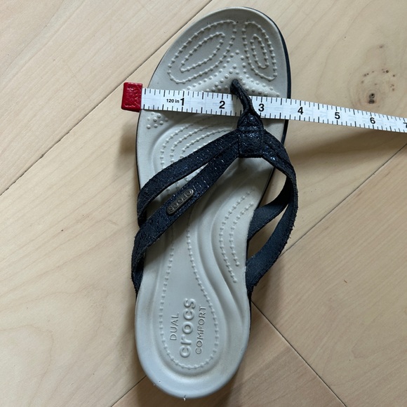 CROCS Dual Comfort Navy Sandals Size 6 Wide - Picture 6 of 17